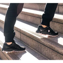 K-Swiss Tubes 200 (Women's) - Black/Cherry Blossom (Available Size: 6.5, 8.5, 9.5) -Tennis Clothing Store K97112 056e